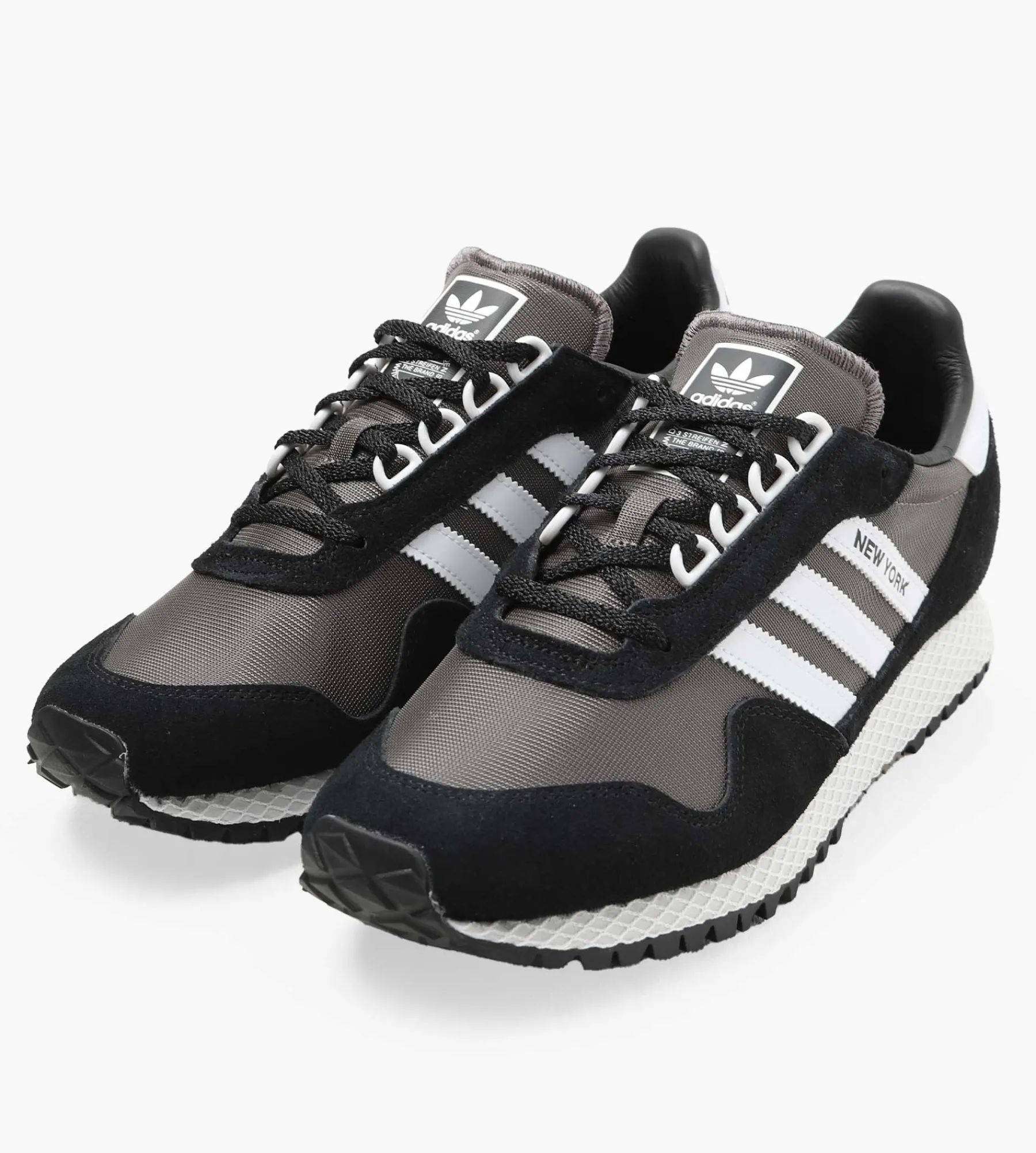 Adidas New York Cblack Dshgry Chacoa