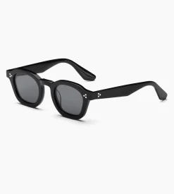 Akila Logos Black Black