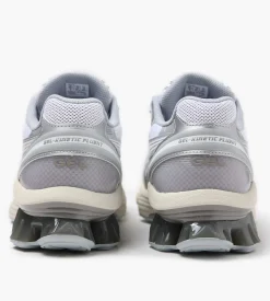 Asics Gel-Kinetic Fluent White White