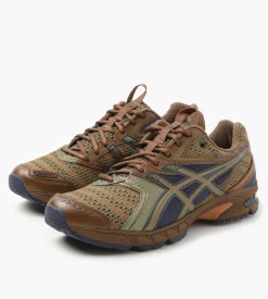 Asics UB9-S Gel-Ds Trainer 14 Desert Camp Piquant Orange