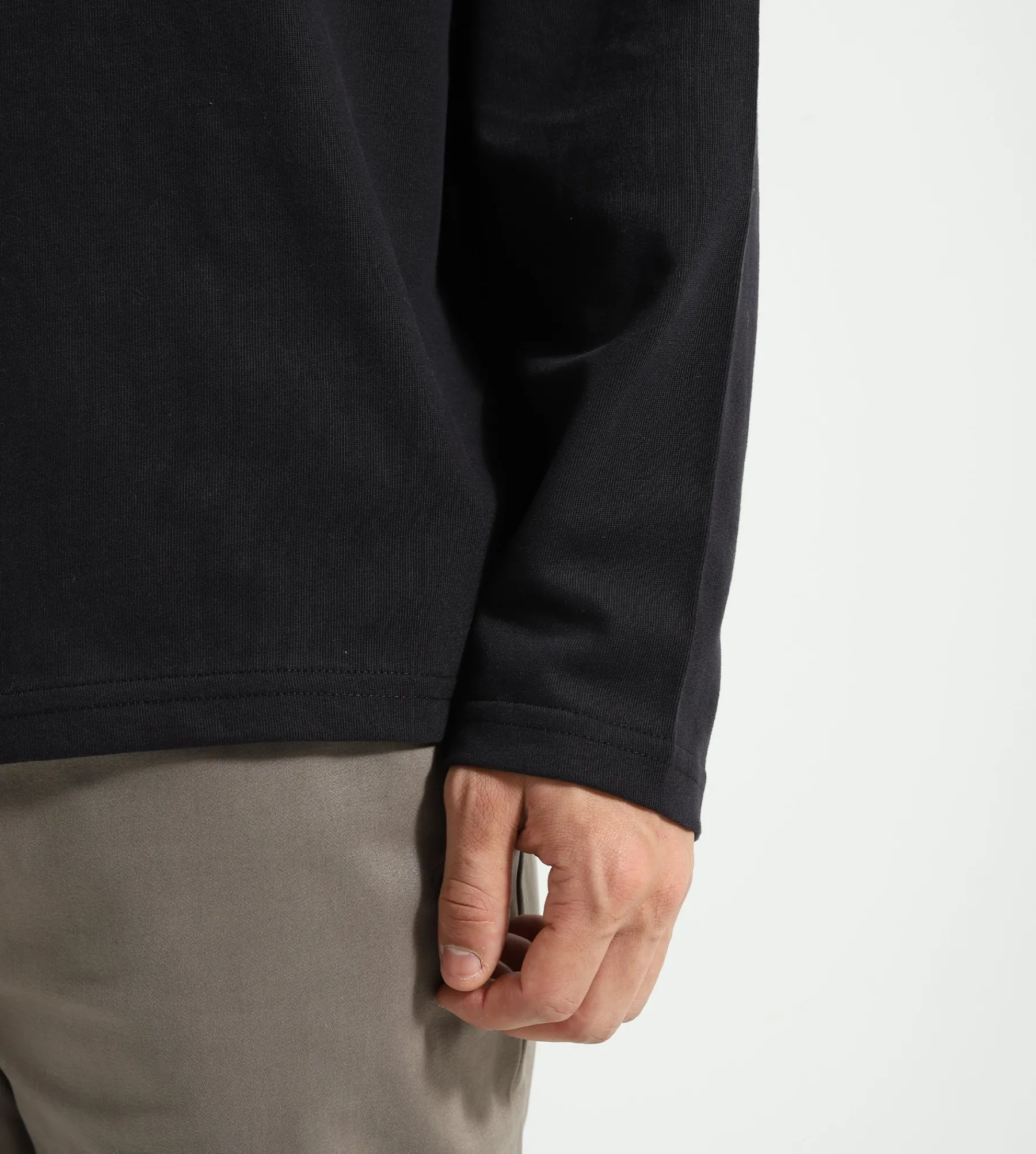 Baskèts Modern Essential Longsleeve Black