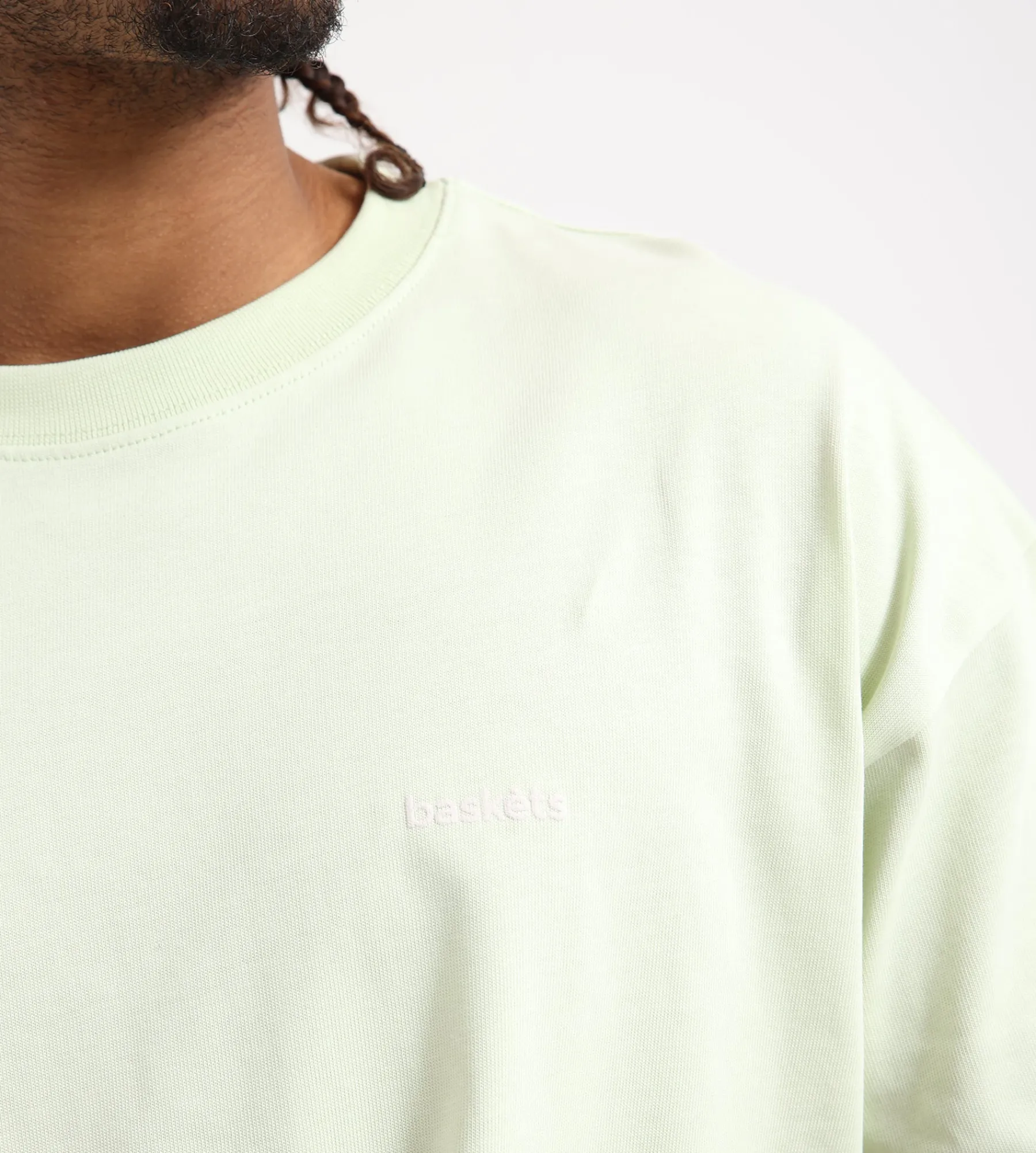 Baskèts Modern Essential Tee Tea Green