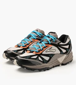 Brooks Cascadia 1 Moonbeam Black Camellia