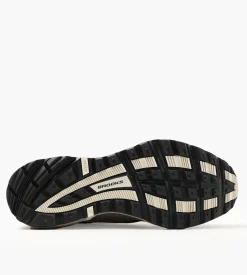 Brooks Cascadia 1 Moonbeam Black Camellia