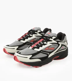 Brooks x Staple W Adrenaline GTS 4 Black White Pigeon Pink