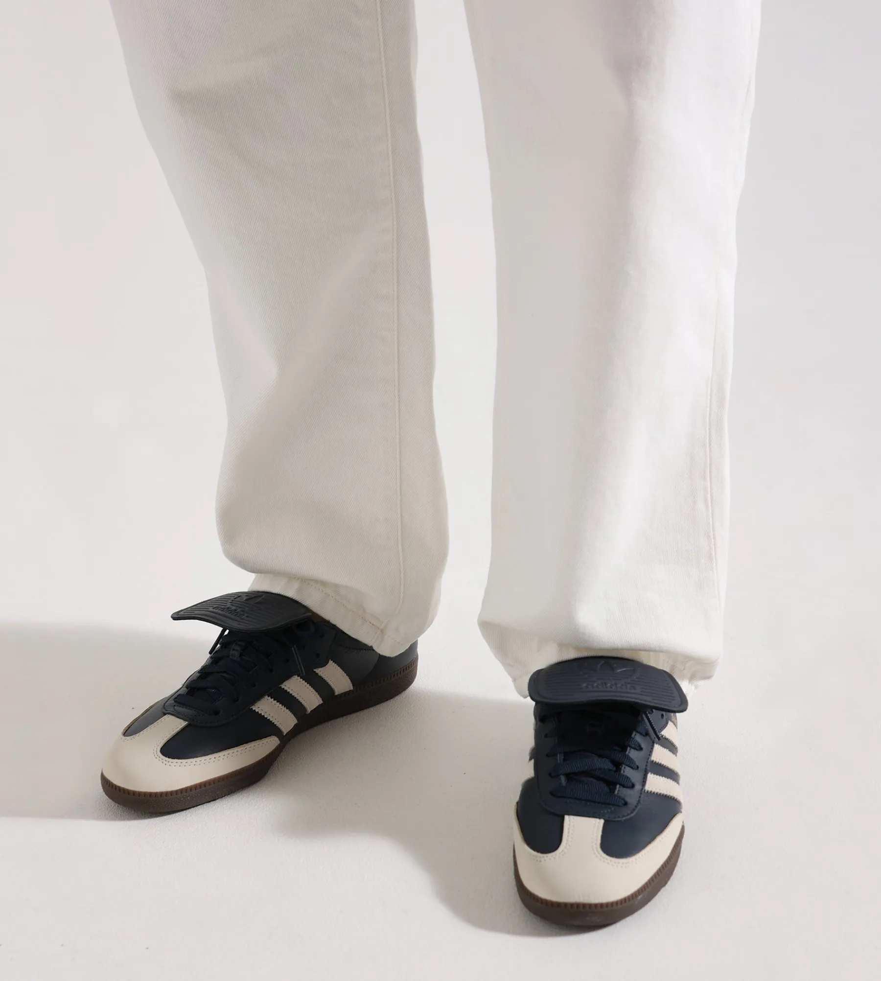 Carhartt WIP Aaron Pant White
