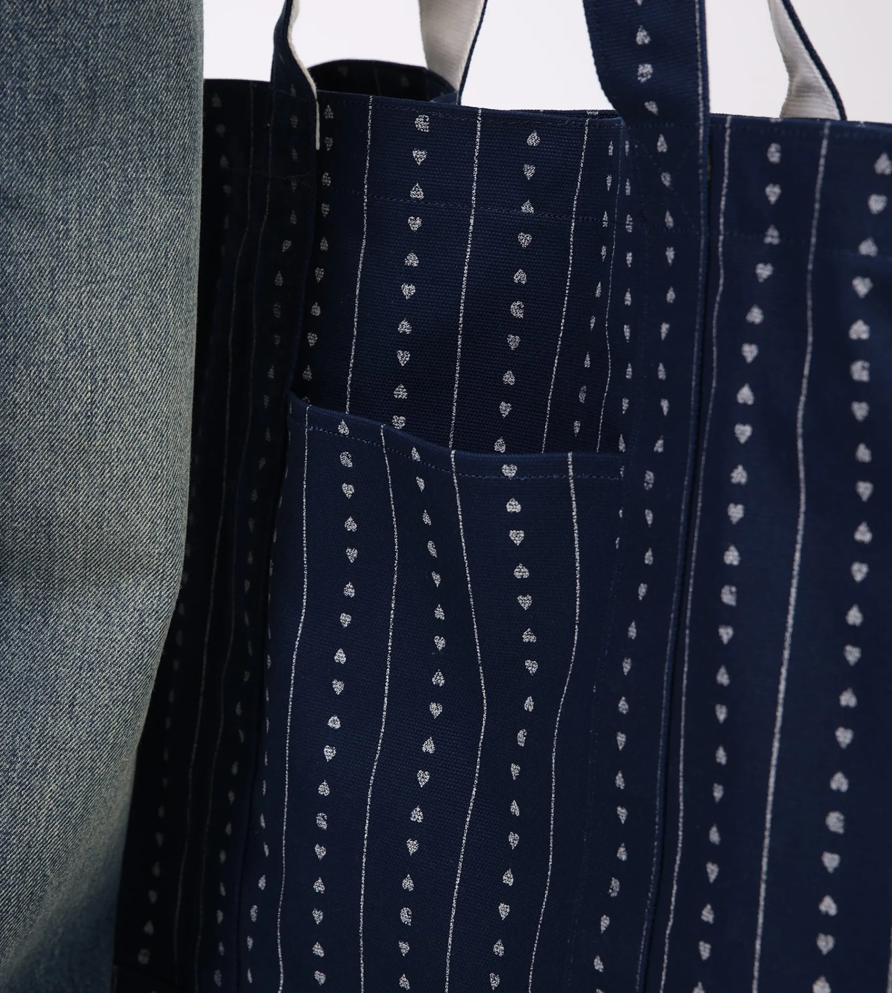 Carhartt WIP Drewe Tote Big Heart C Pinstripe Ink Natural