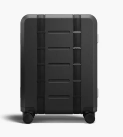 D__b__™ Ramverk Pro Carry-on Silver
