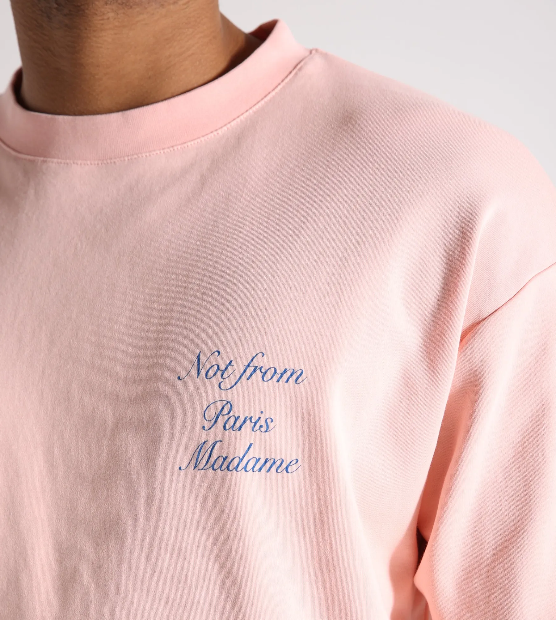 Drôle de Monsieur Le T-Shirt Slogan Cursive Light Pink