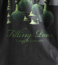 Filling Pieces T-shirt Topiary Vintage Black