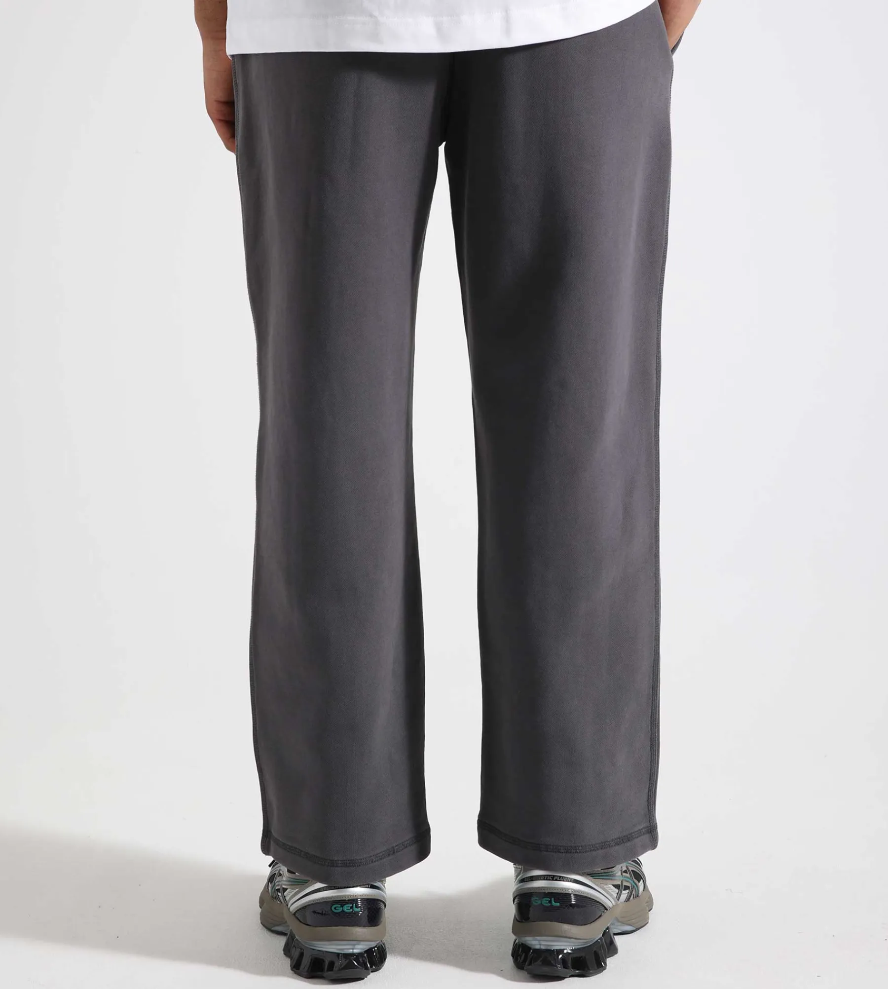 HAL Studios Haus Sweatpant Washed Black