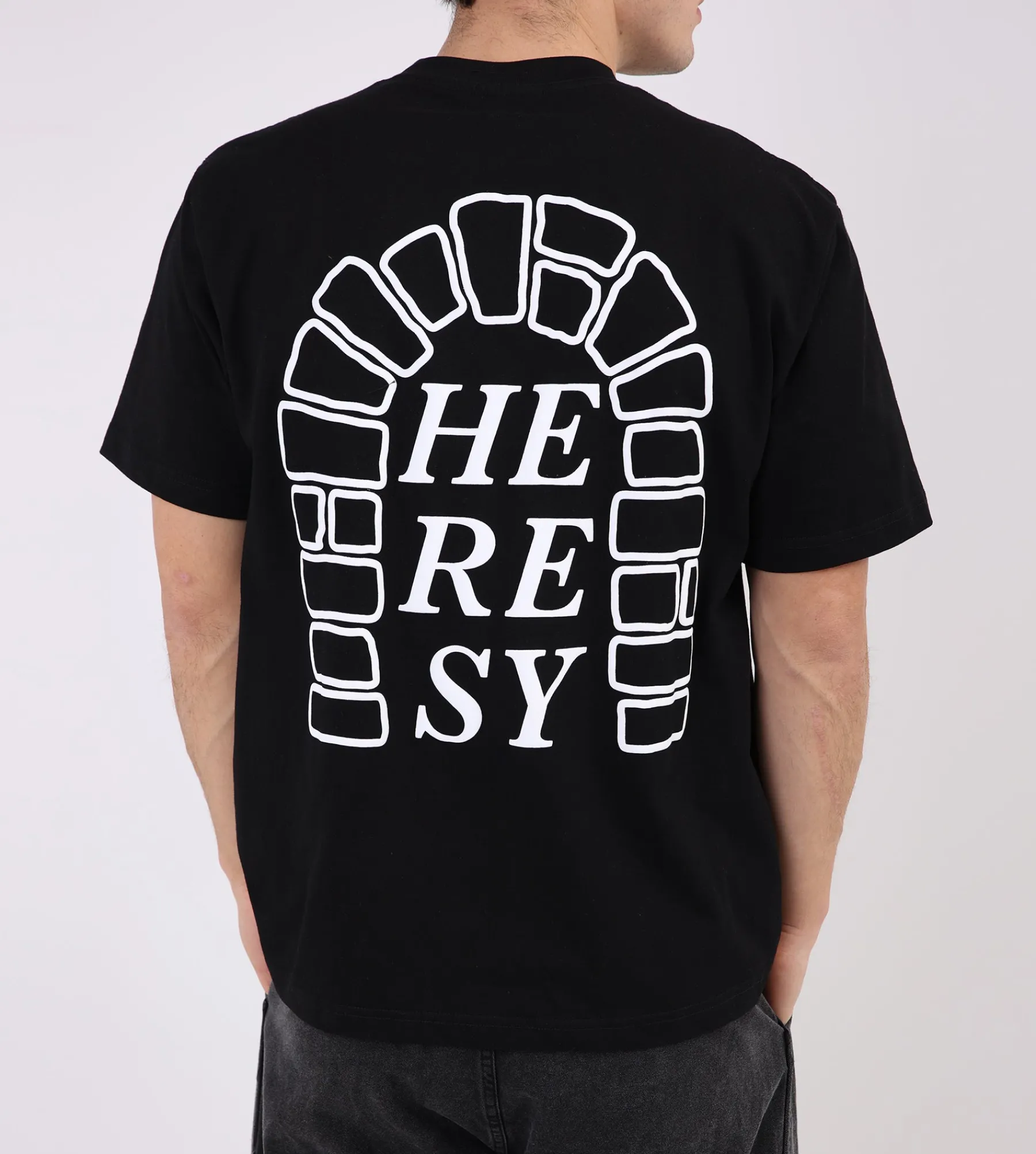 Heresy Arch Tee Black