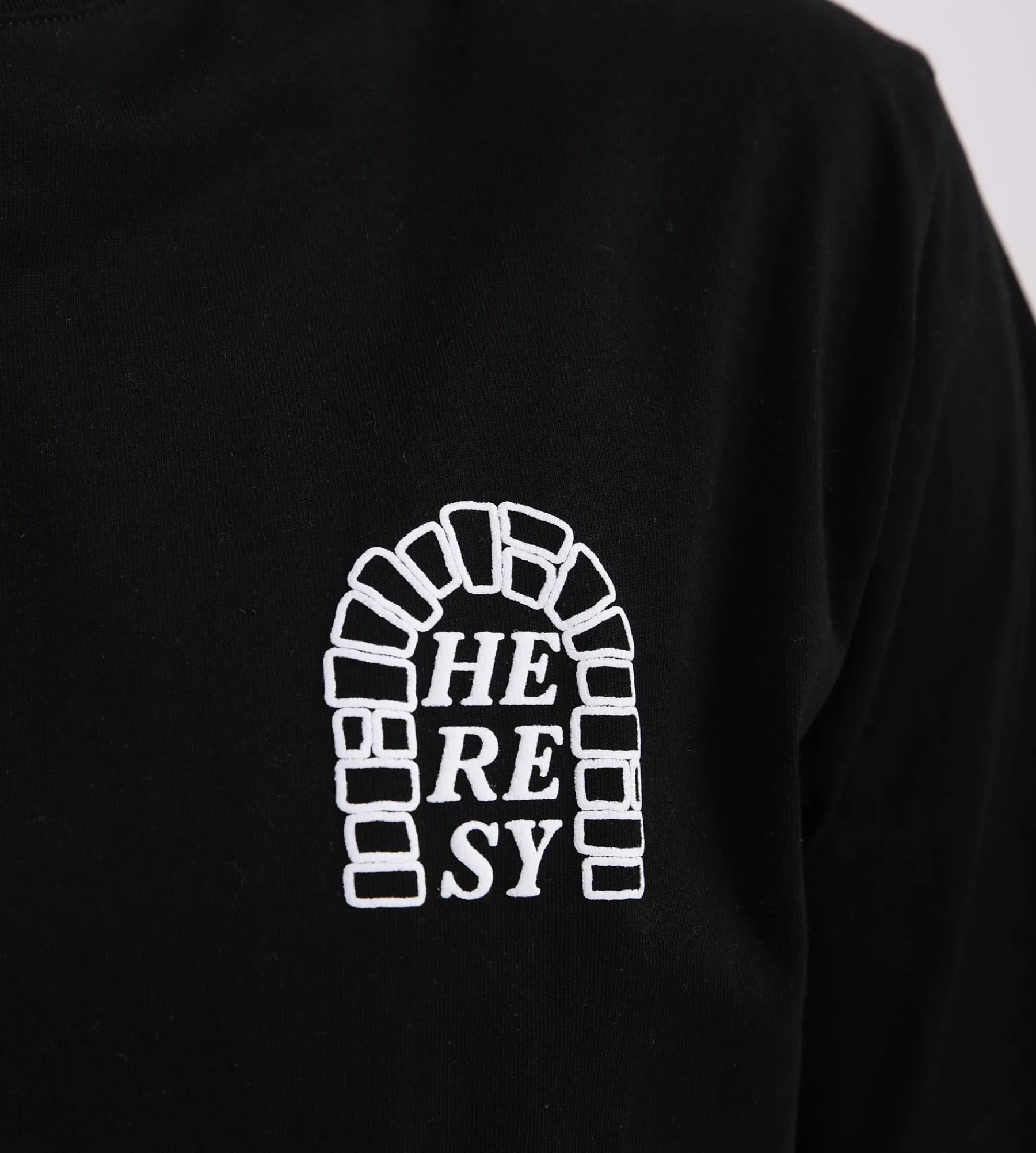 Heresy Arch Tee Black