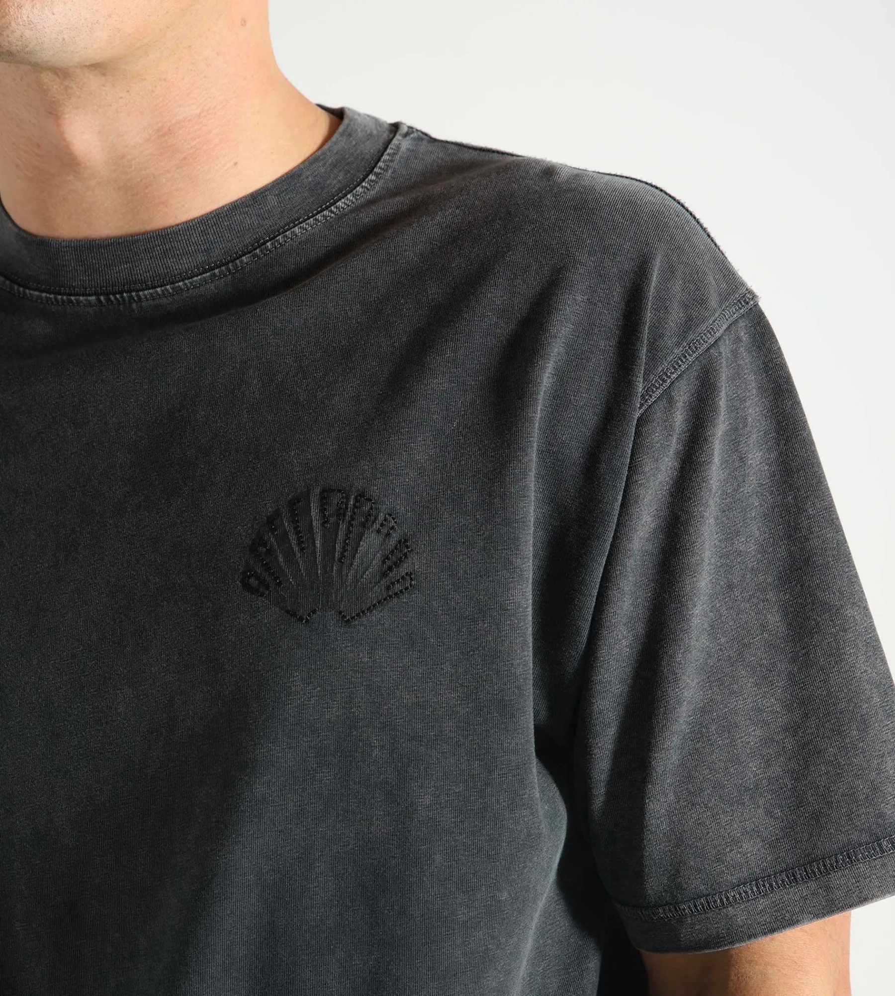 New Amsterdam Surf Association Logo Tee Washed Embro Black