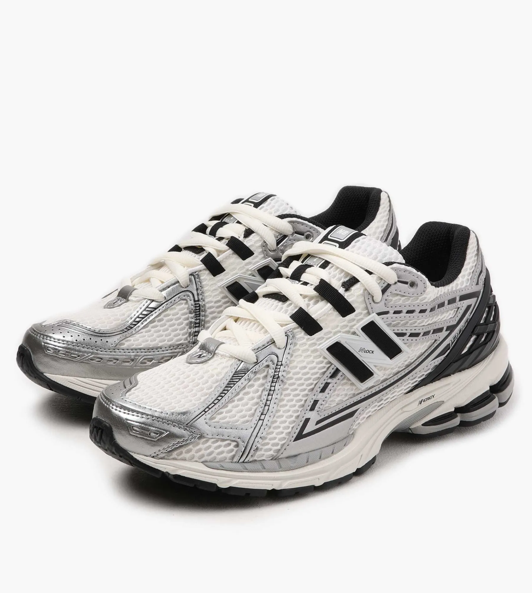 New Balance M1906RER Silver Metallic Black