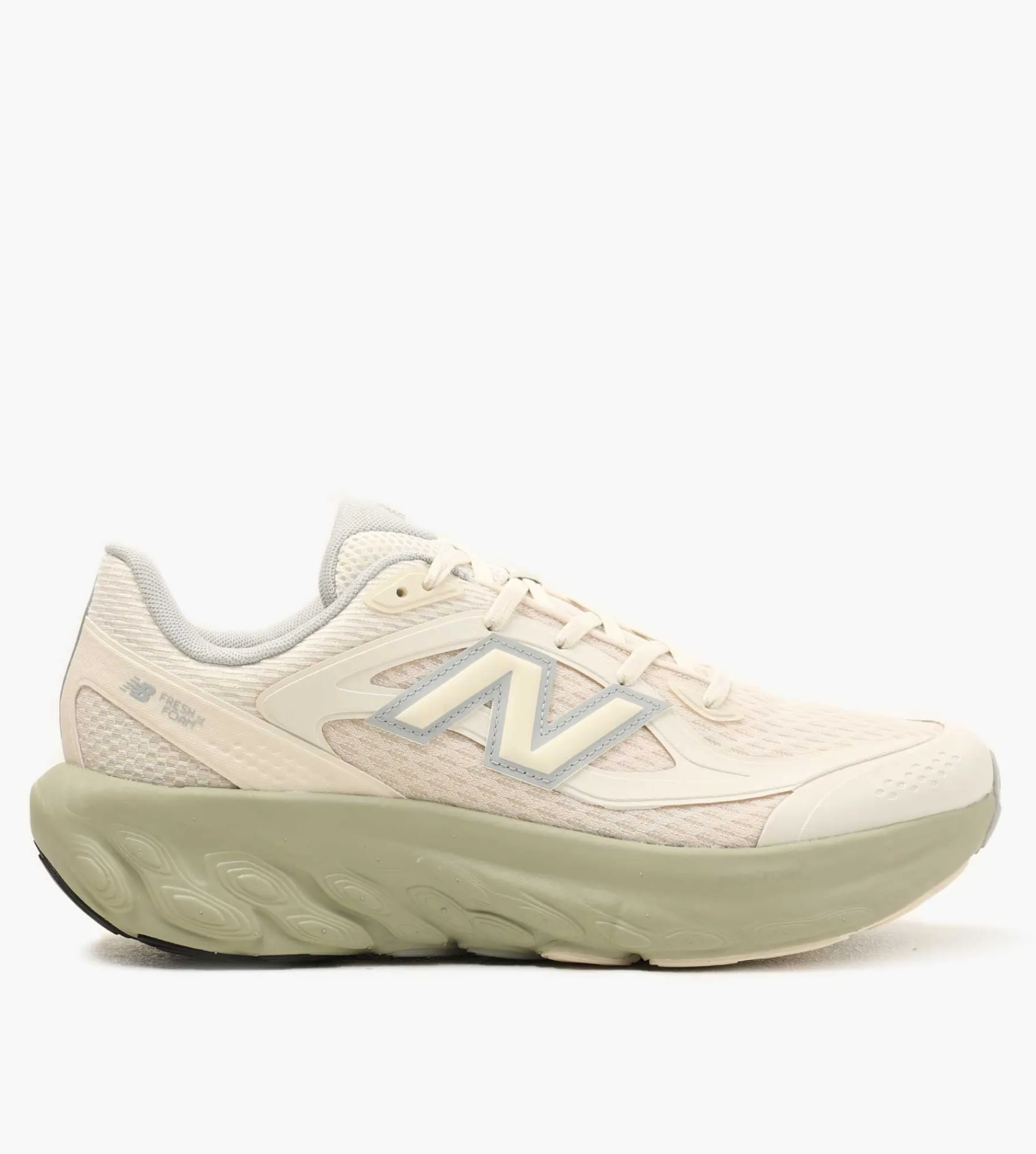 New Balance UTRNWA Linen