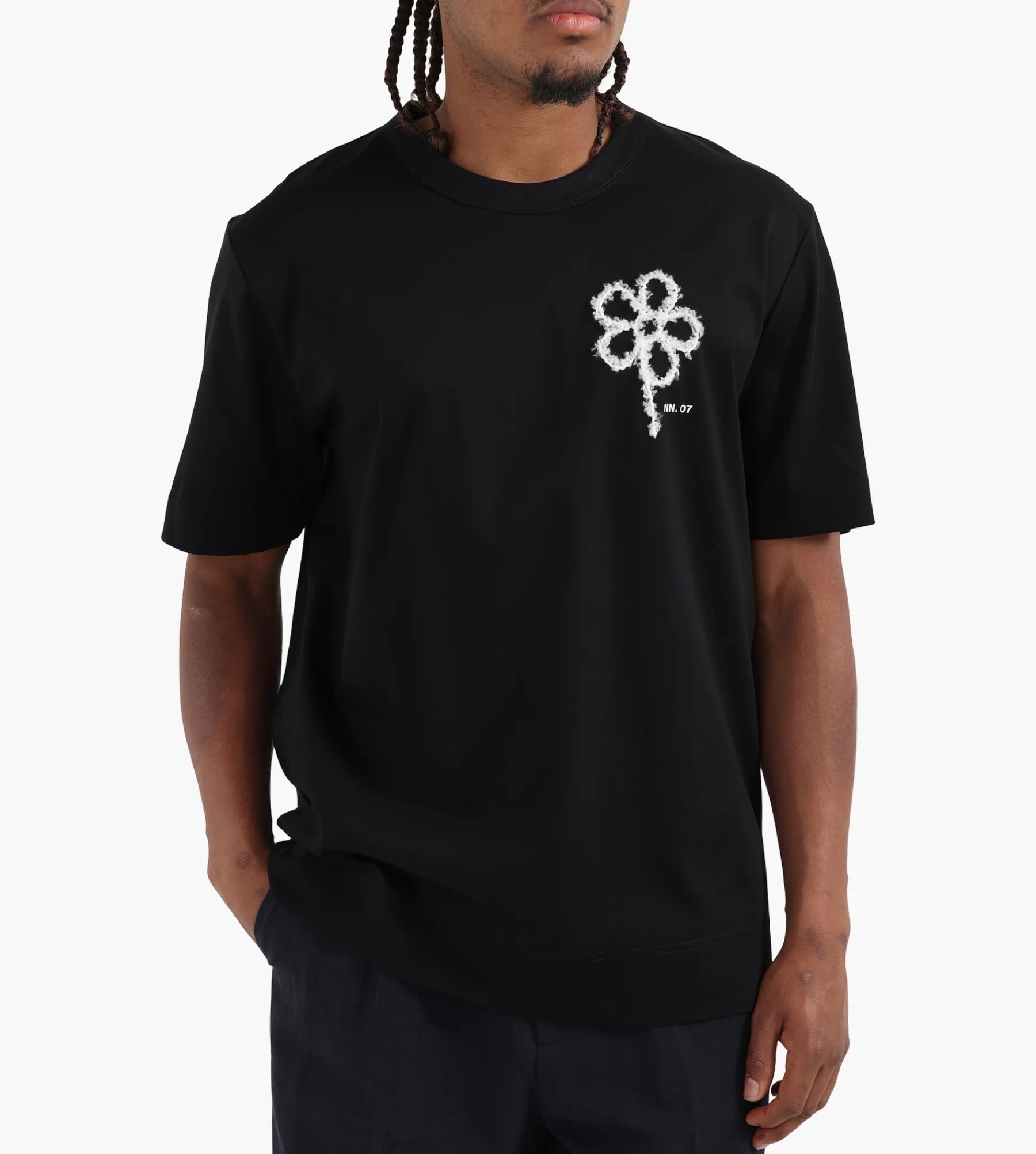 NN.07 Pedro EMB Tee 3525 Black