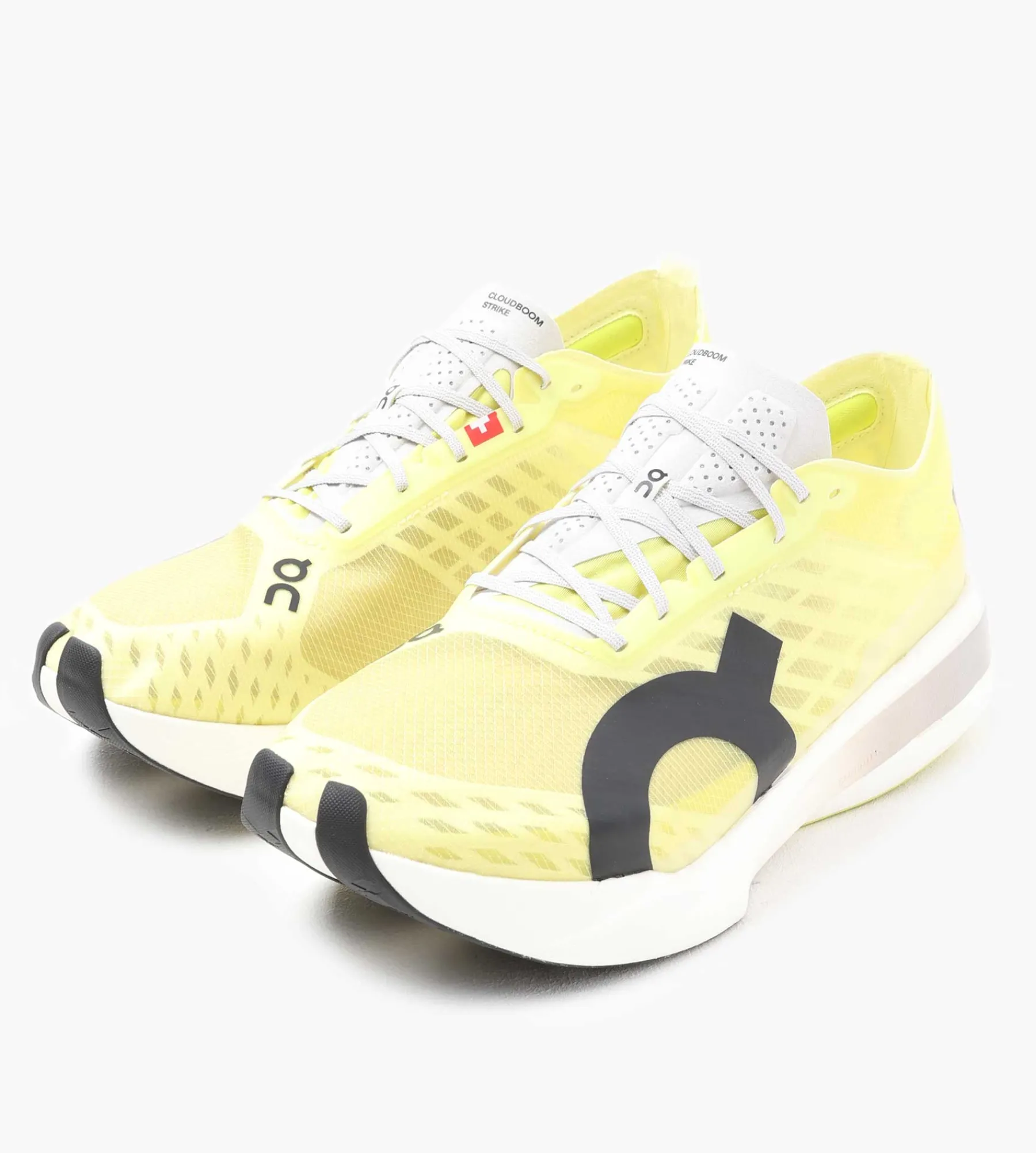 On Cloudboom Strike M Limelight Wolf