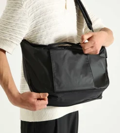 D__b__™ Ramverk Pro Sling Bag 20L Black Out