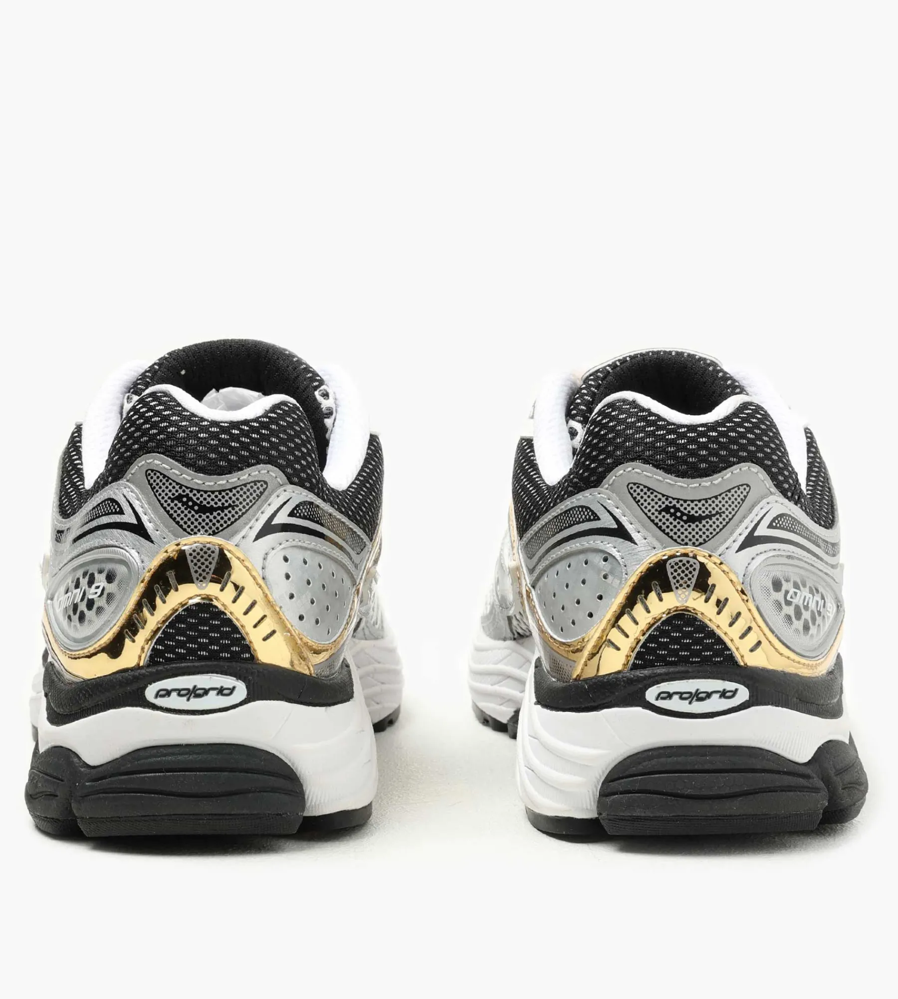 Saucony Progrid Omni 9 Silver Gold