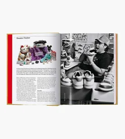 Taschen Sneaker Freaker. The Ultimate Sneaker Book - 40