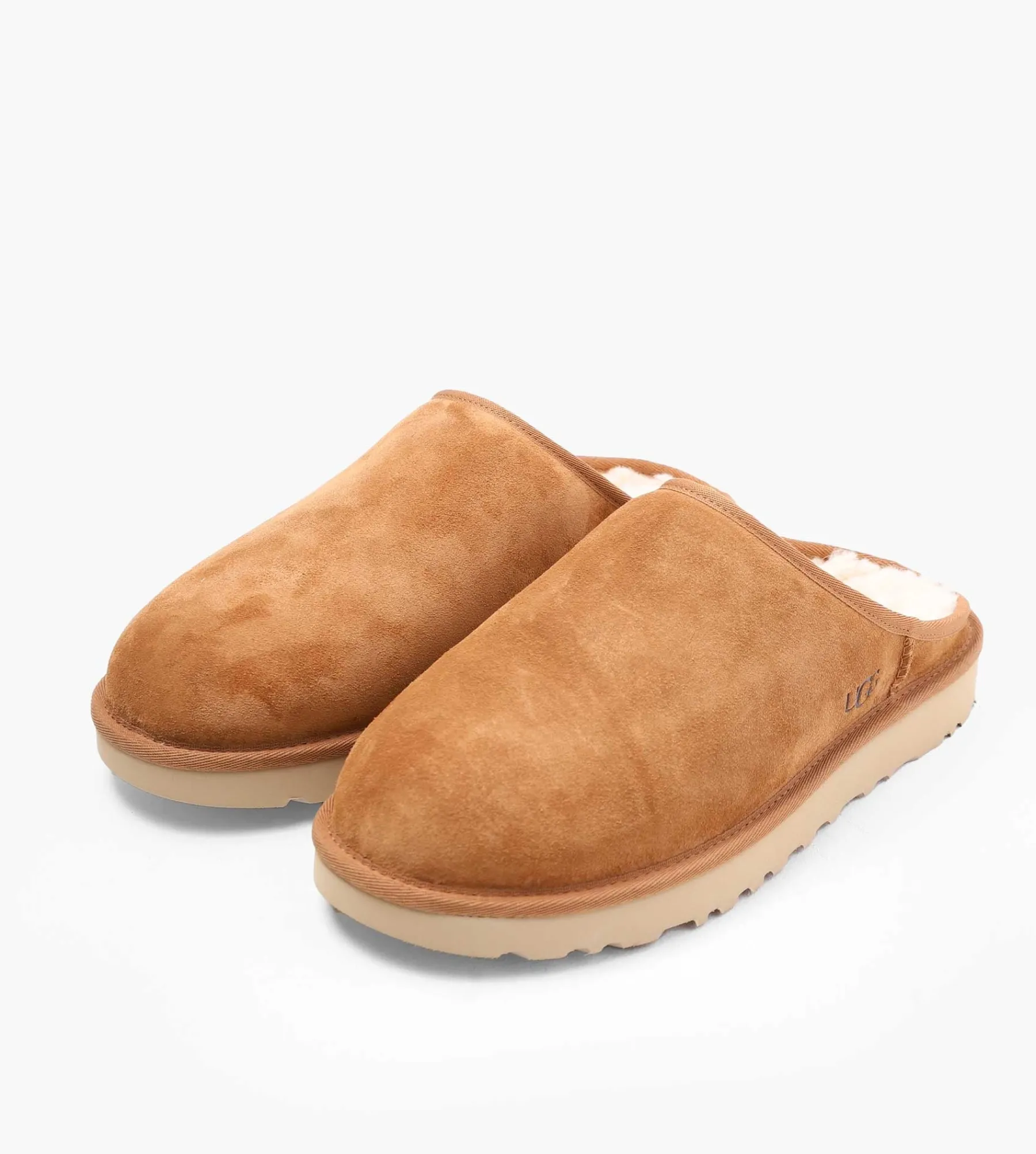 UGG M Classic Slip-On Chestnut