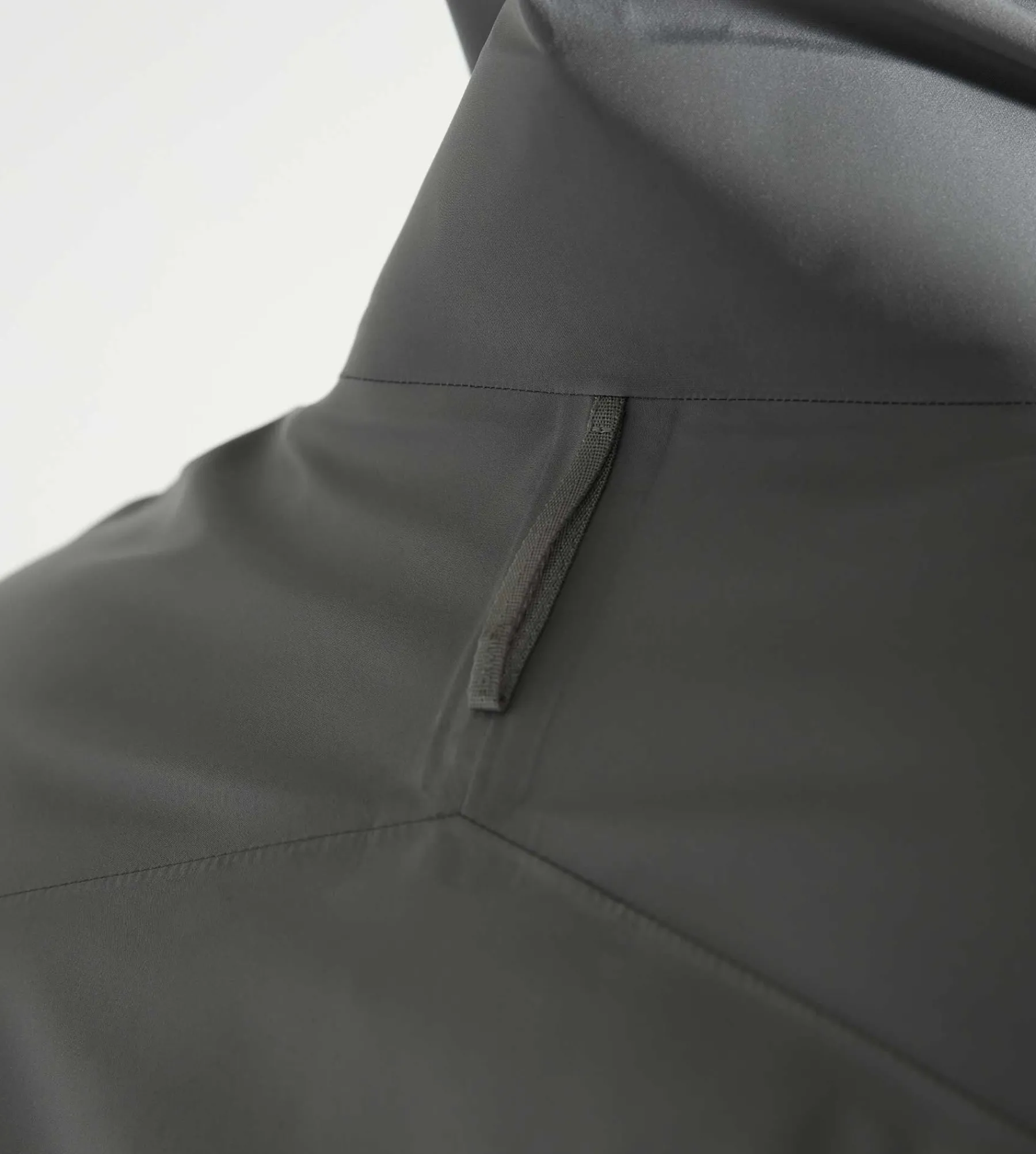 Veilance Arris Jacket Men’s Concrete