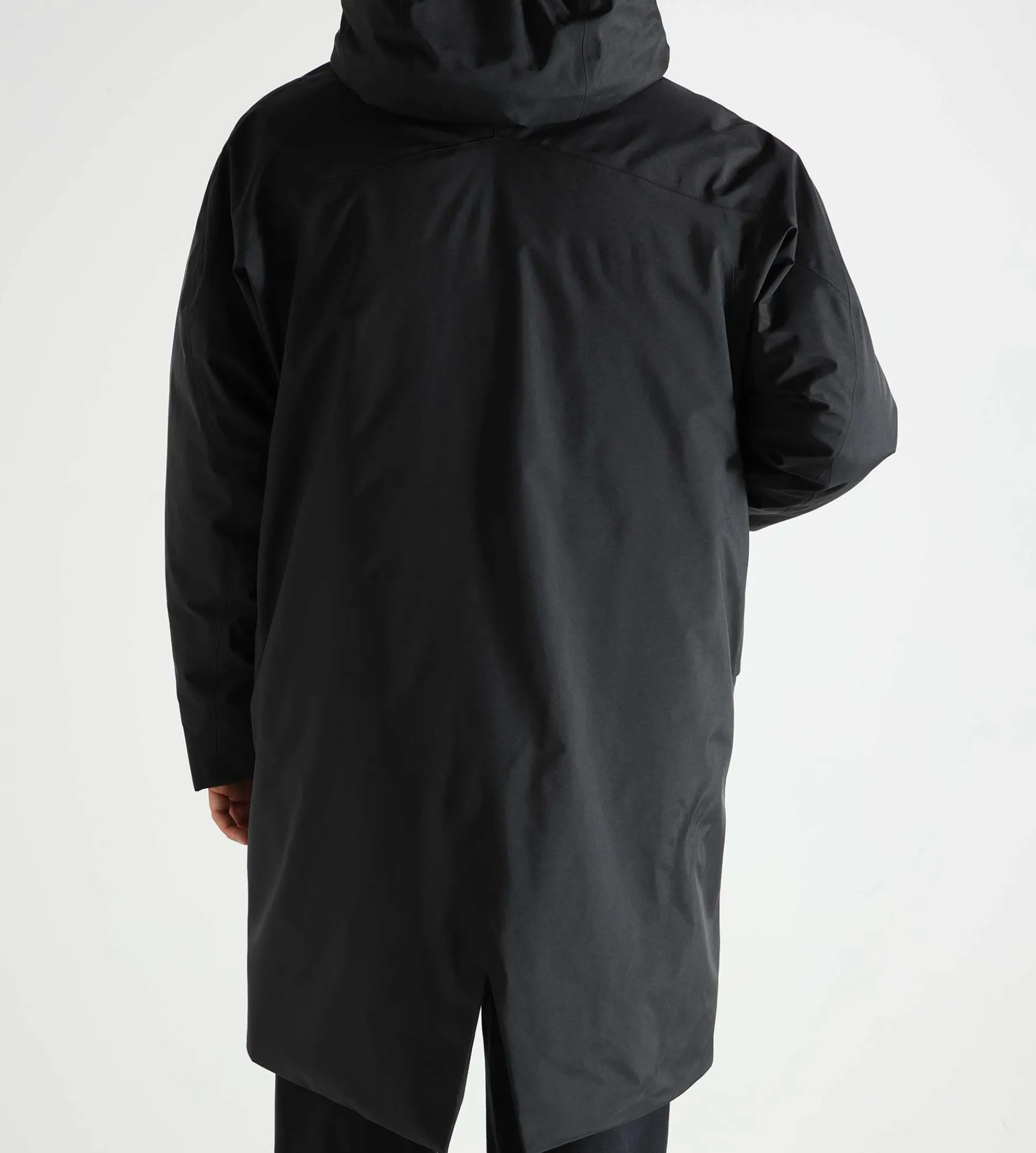 Veilance Monitor Down Coat M Black